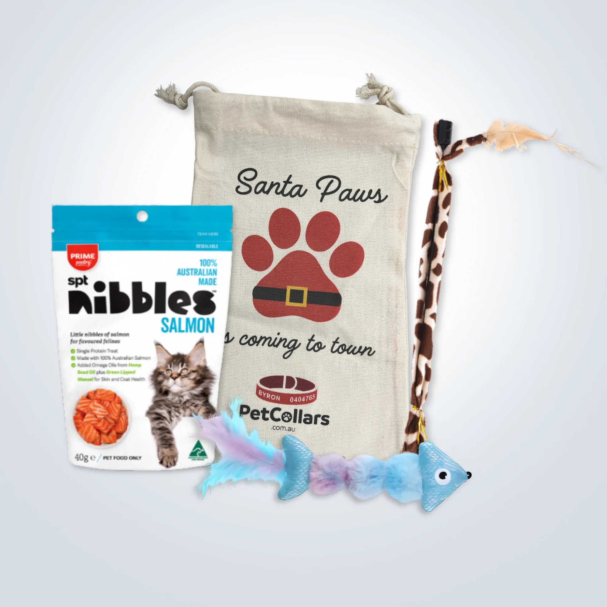 Christmas Stocking Filler Gift Set for Cats with toys, treats and festive gift bag